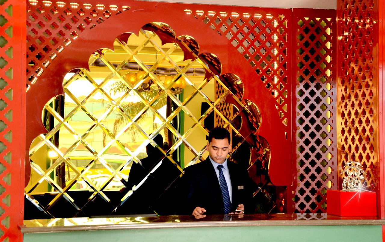 Hotel Riyasat Ludhiana Zewnętrze zdjęcie