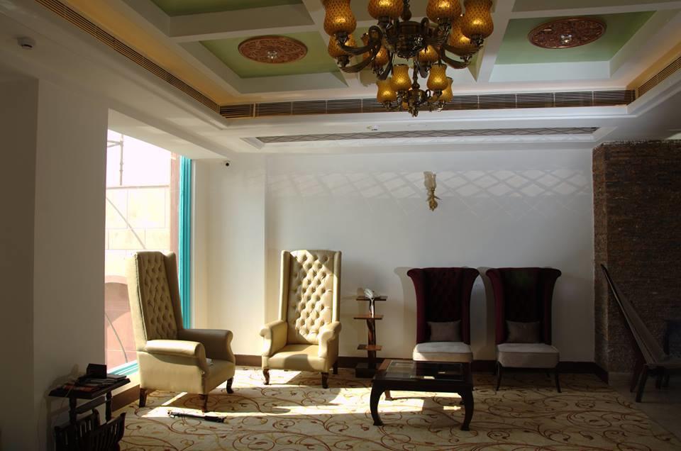 Hotel Riyasat Ludhiana Zewnętrze zdjęcie